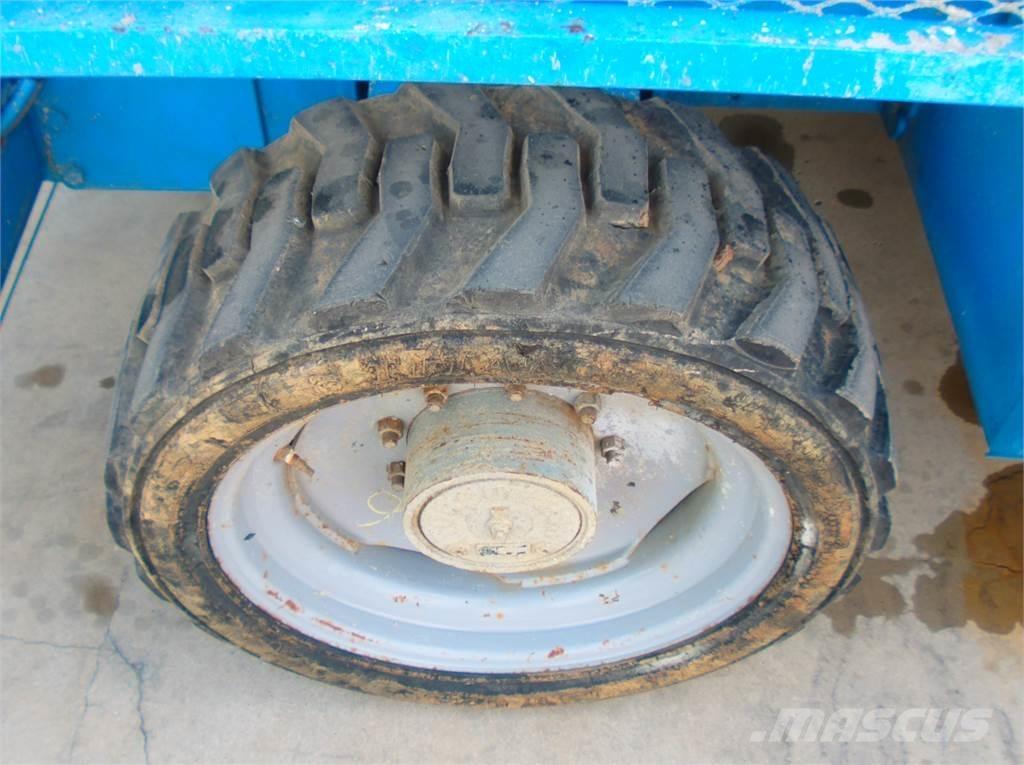 Genie GS4390RT Saxliftar