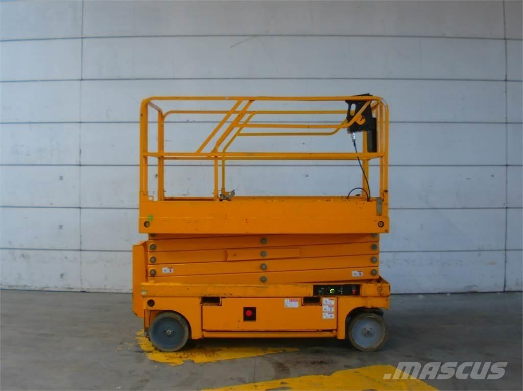 Haulotte Compact 12 Saxliftar