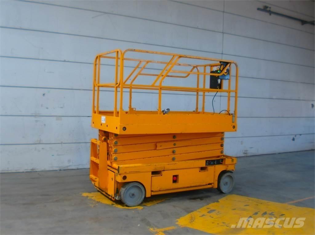 Haulotte Compact 12 Saxliftar