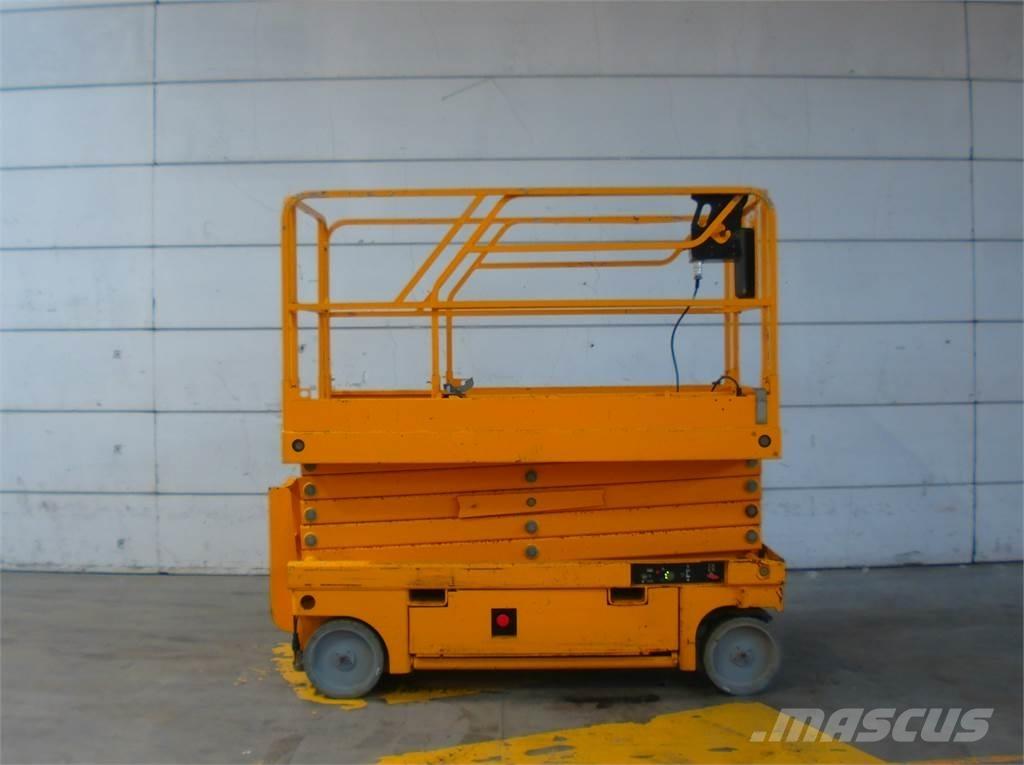 Haulotte Compact 12 Saxliftar