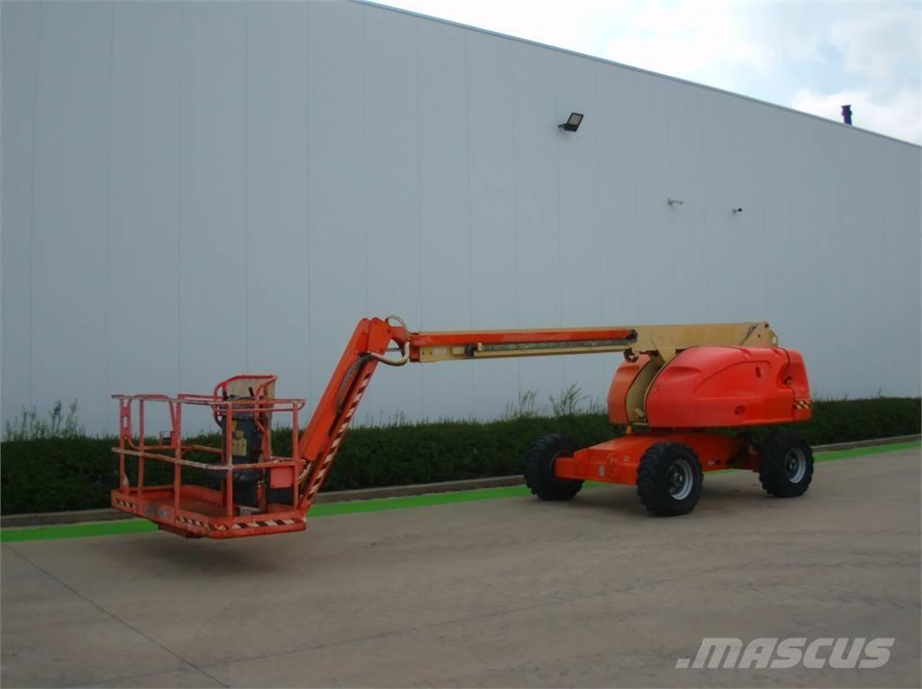 JLG 460SJ Teleskop bomliftar