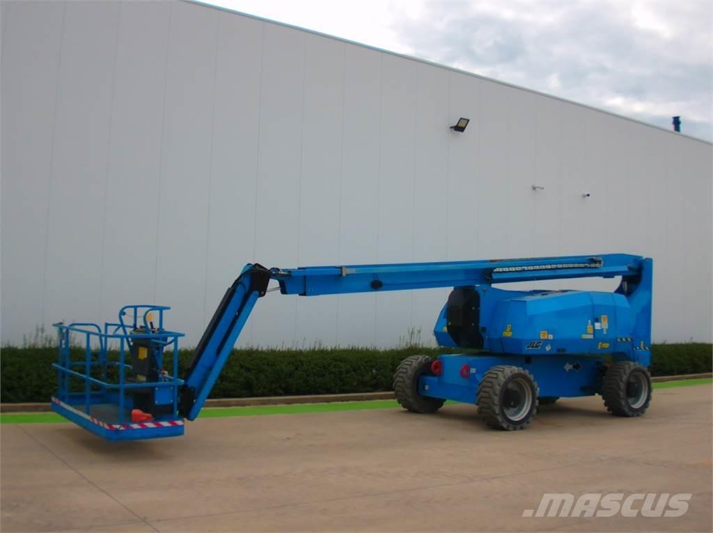 JLG H800AJ Bomliftar