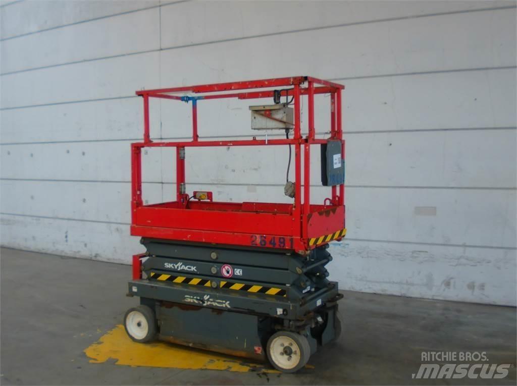 SkyJack SJ3219 Saxliftar