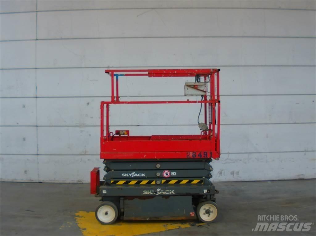 SkyJack SJ3219 Saxliftar