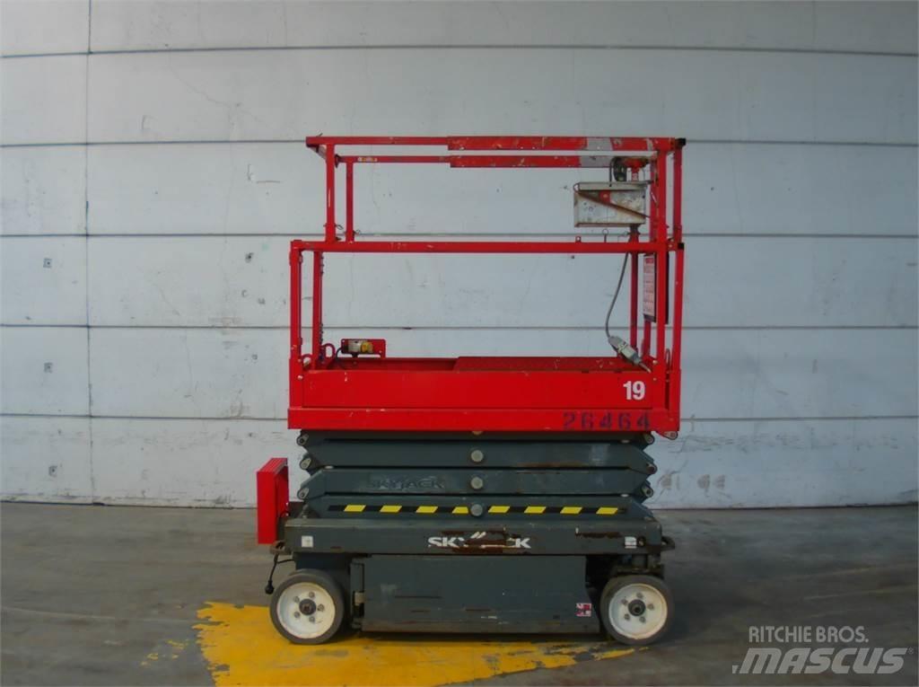SkyJack SJ3219 Saxliftar