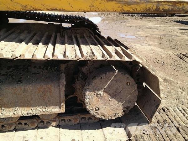 Komatsu PC300 LC-7 Bandgrävare