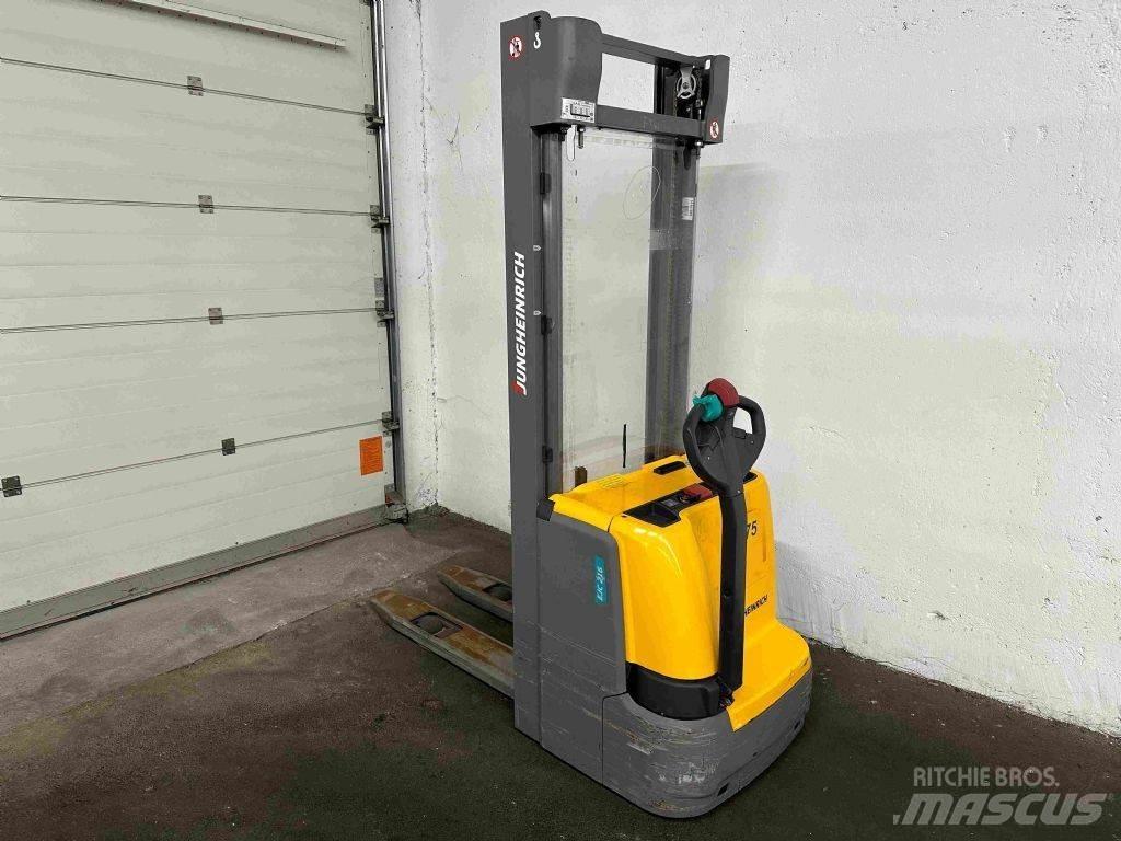 Jungheinrich EJC 216 Staplare-led