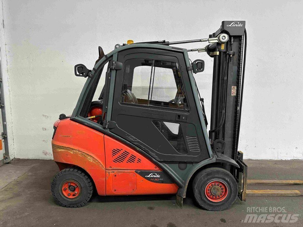 Linde H 30 T-02 EVO Gasolmotviktstruckar
