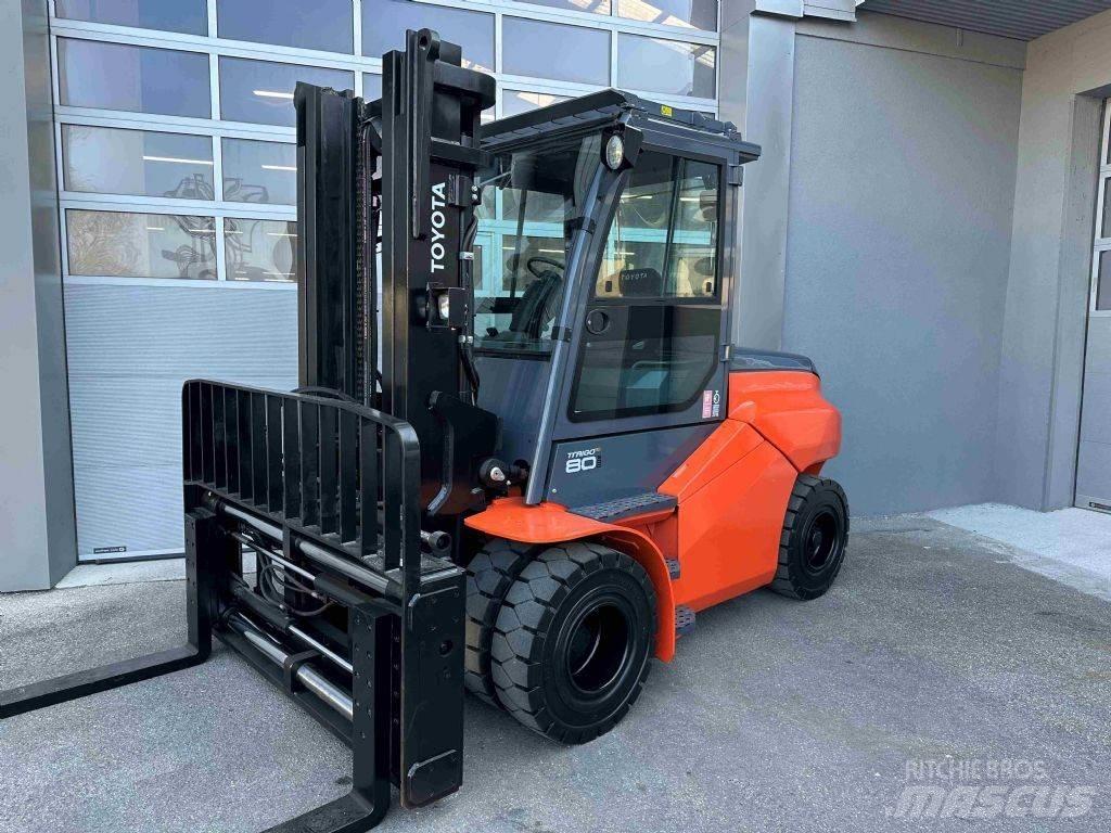 Toyota 9FBH80T Elmotviktstruckar
