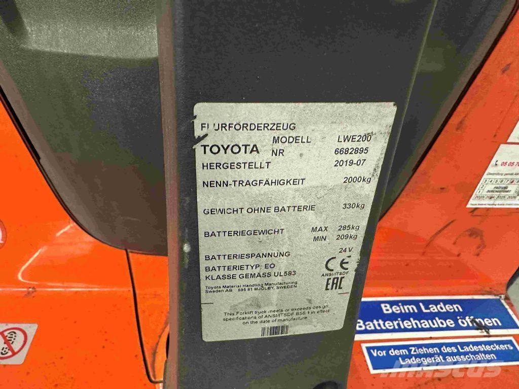 Toyota LWE 200 Låglyftare utan plattform