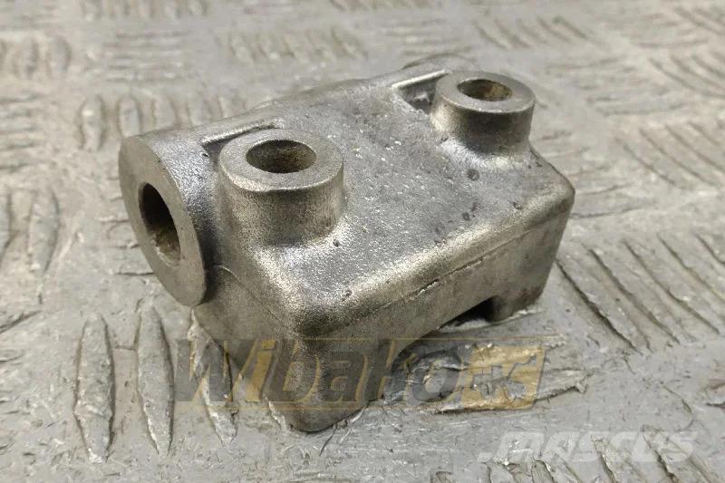 Iveco 4600128 Motorer