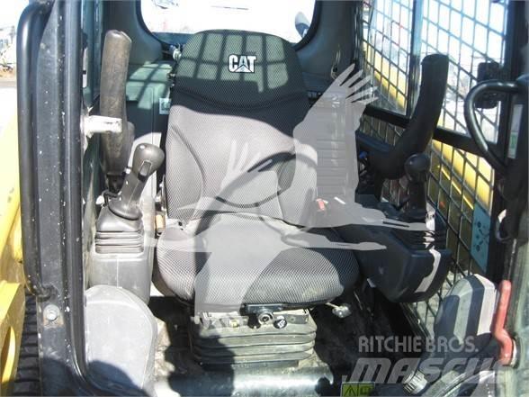 CAT 279D3 Kompaktlastare