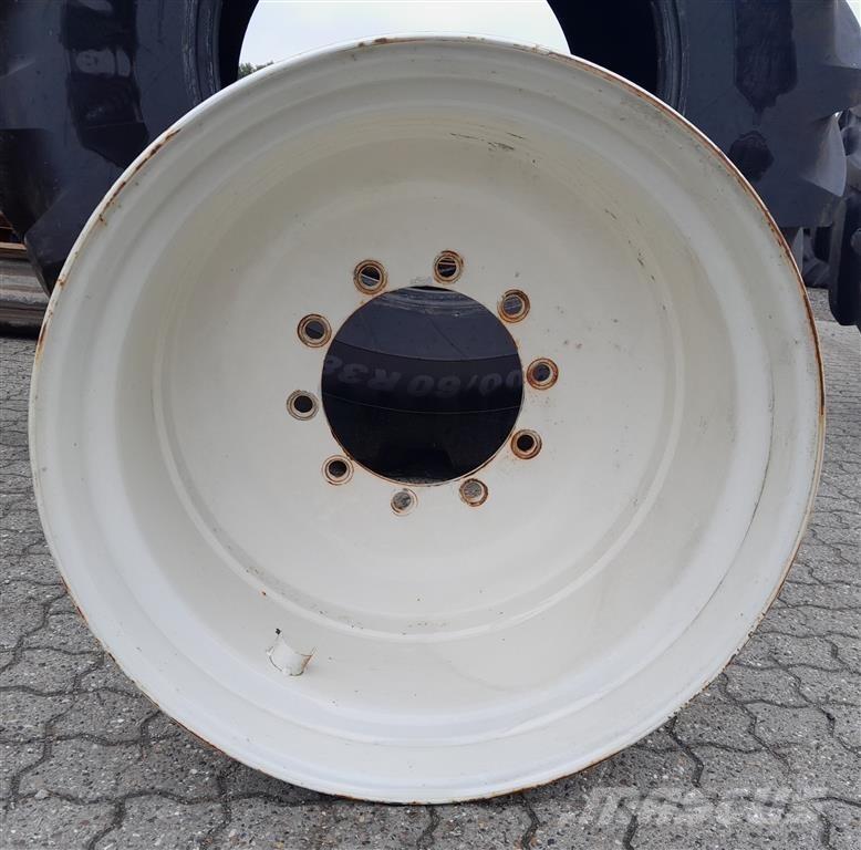  - - - Däck, hjul och fälgar