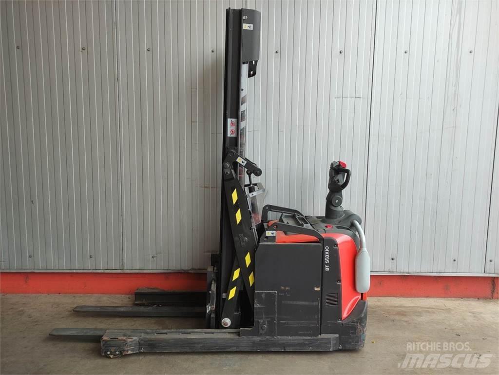 BT SPE120 XR Skjutstativtruck