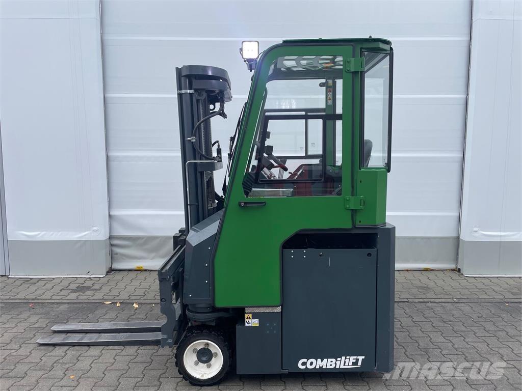 Combilift CBE 2500 Sidlastare