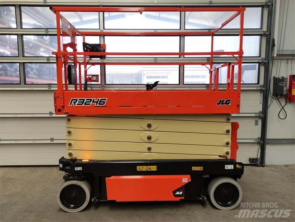 JLG R3246 Saxliftar
