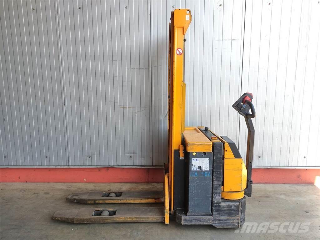 Jungheinrich EJC A 12.5 Staplare-led