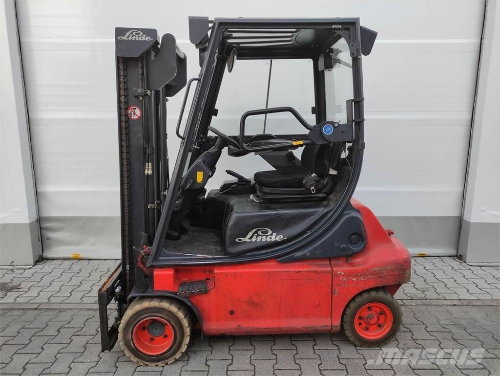 Linde E20-335 Elmotviktstruckar