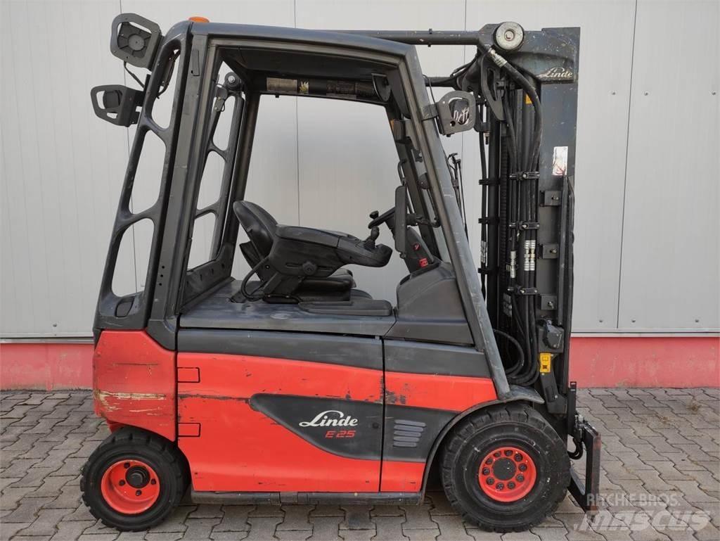 Linde E25-01-387 Elmotviktstruckar