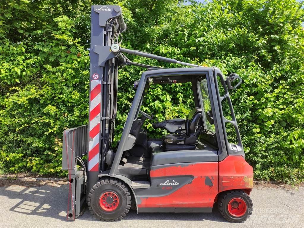 Linde E30-01-387 Elmotviktstruckar