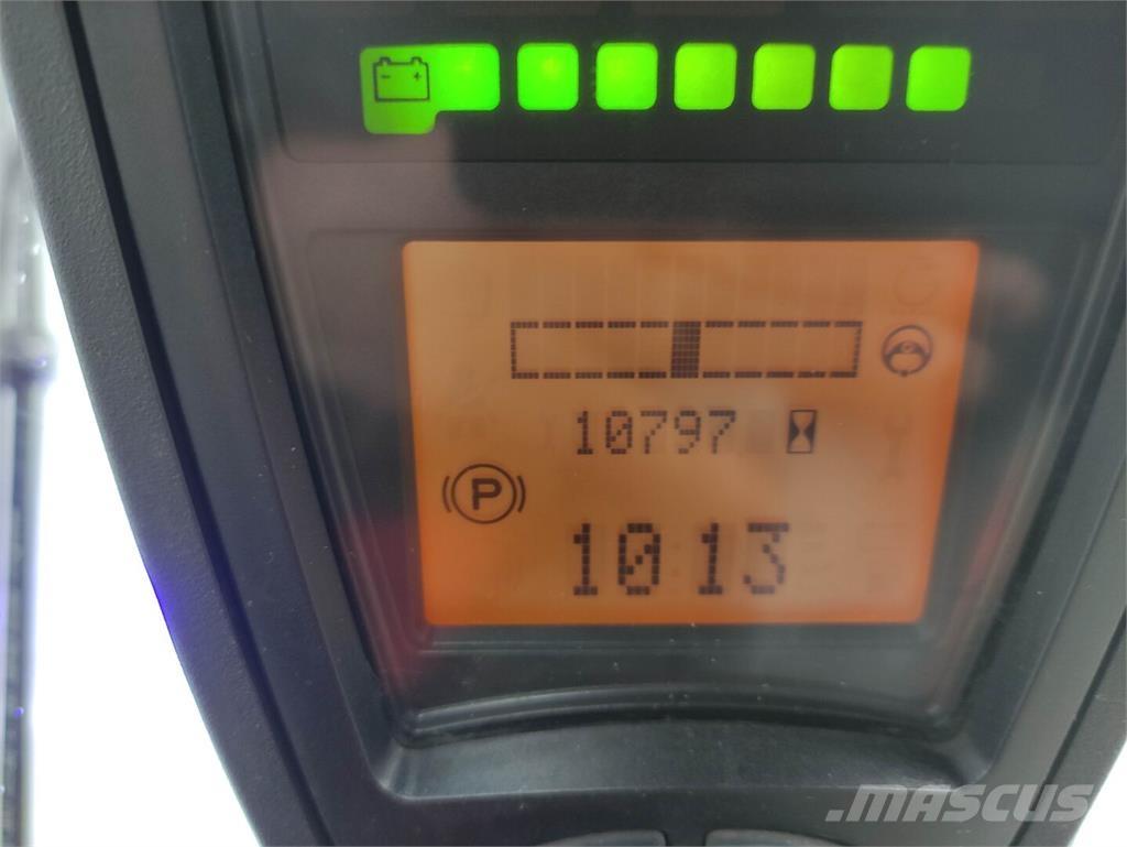 Linde E30-01-387 Elmotviktstruckar