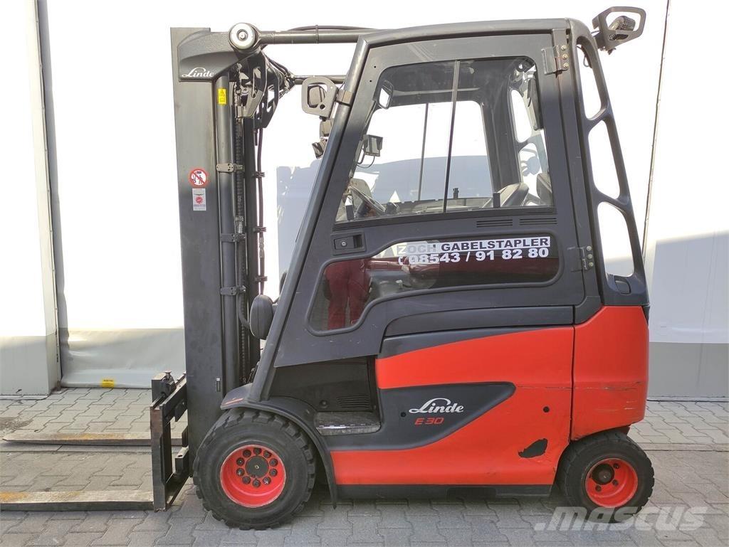 Linde E30H-01-600-387 Elmotviktstruckar