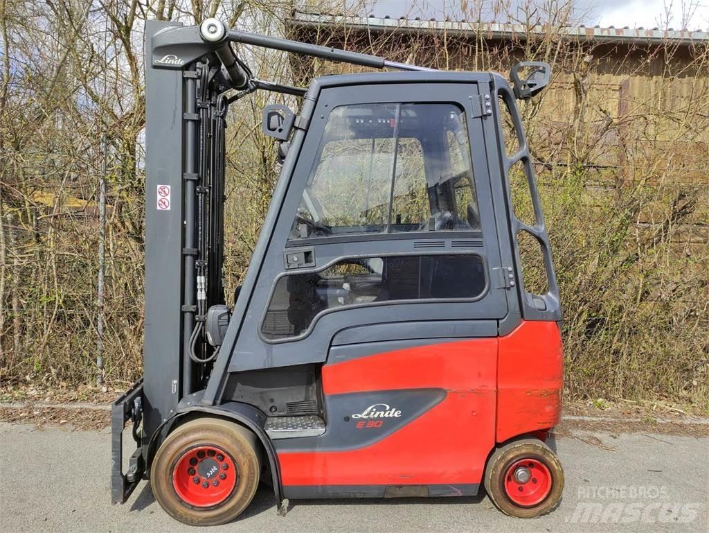 Linde E30H-01/600-387 Elmotviktstruckar