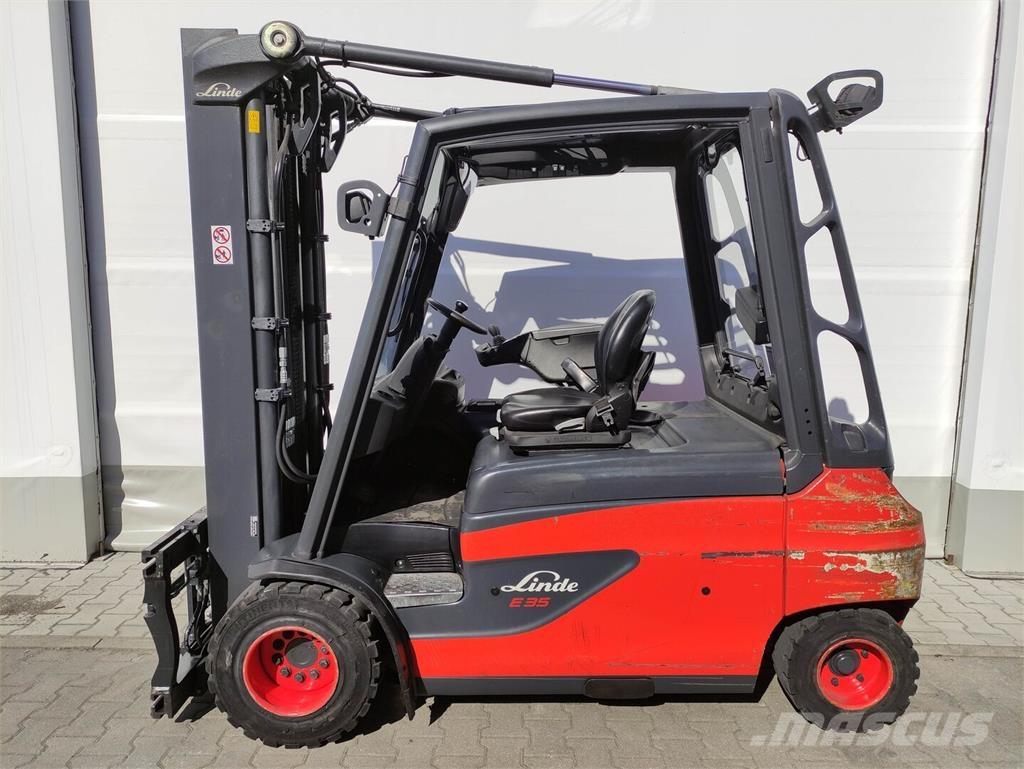 Linde E35L-01-387 Elmotviktstruckar