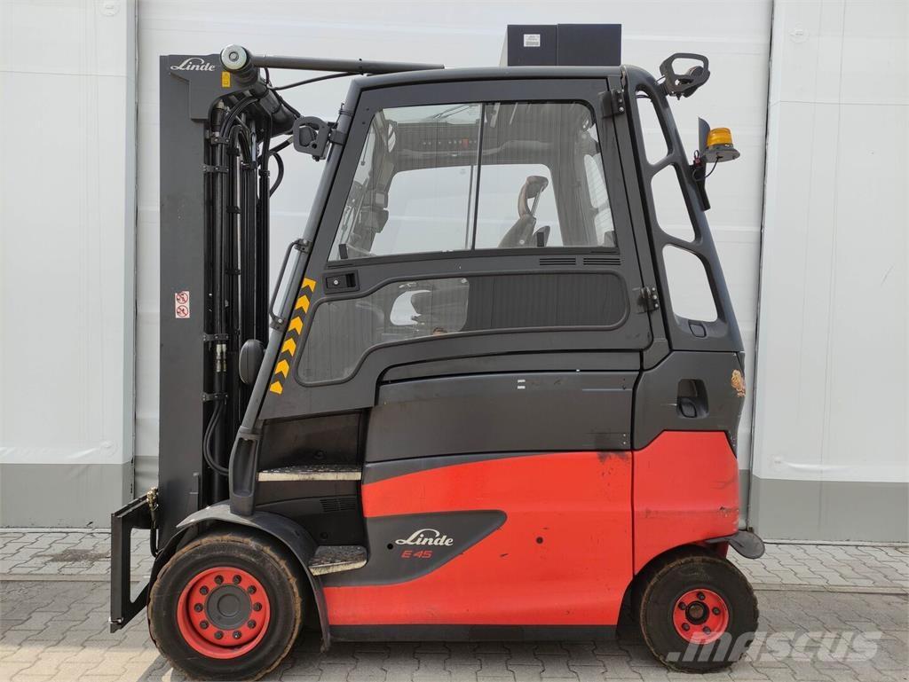 Linde E45HL-01-/600-388 Elmotviktstruckar