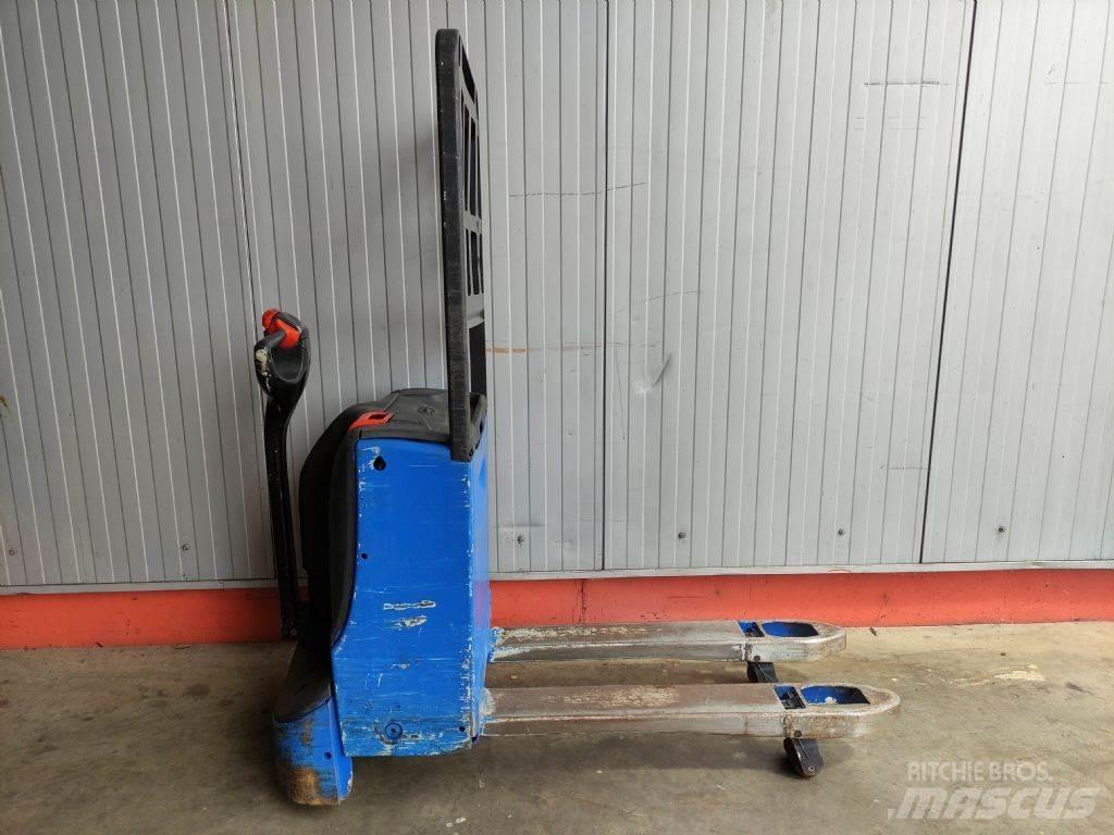 Linde T16 Låglyftare utan plattform