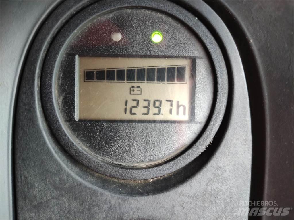 Linde T16-1152 Låglyftare utan plattform