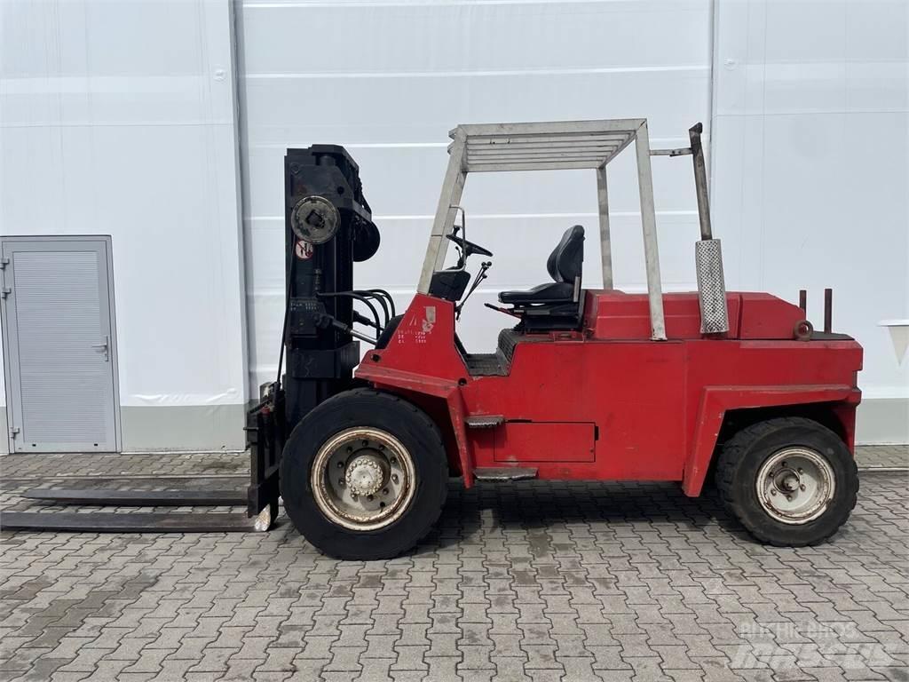  O&amp;K V80 Dieselmotviktstruckar