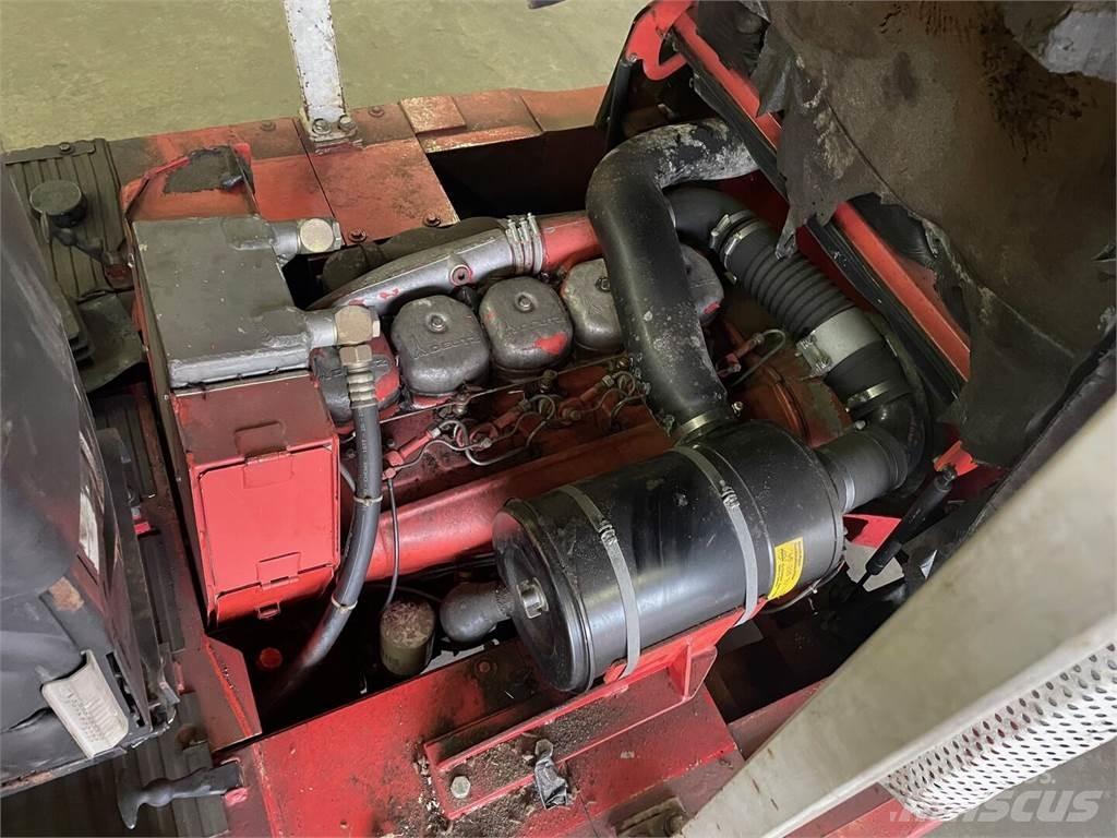  O&amp;K V80 Dieselmotviktstruckar
