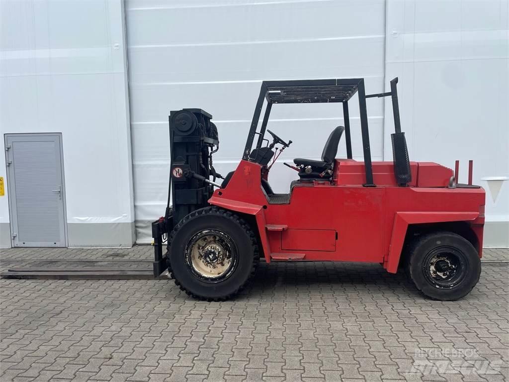  O&amp;K V80 Dieselmotviktstruckar