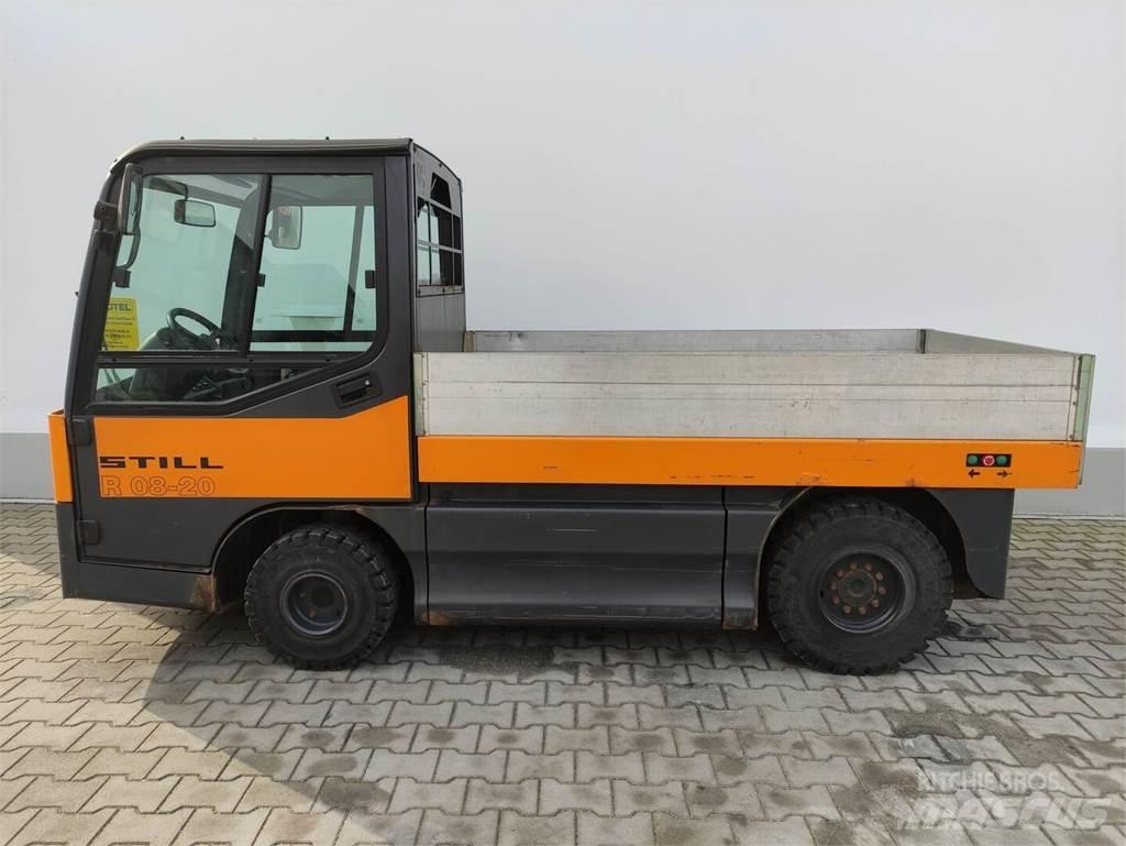 Still R08-20 Dragtruck