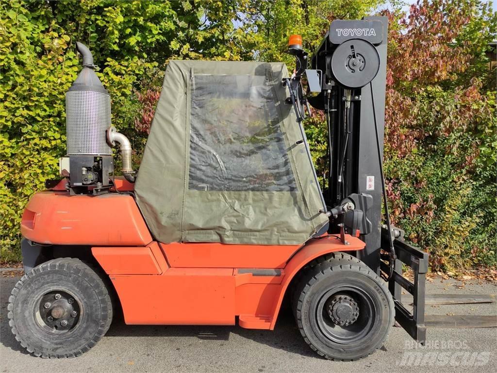 Toyota 50-5FD60 Dieselmotviktstruckar