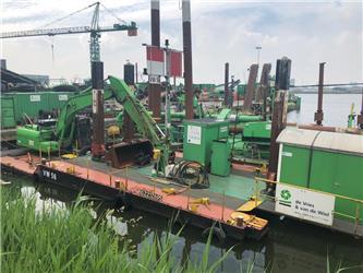 IHC ponton for excavator
