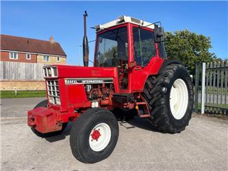 International 844XL
