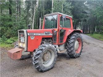 Massey Ferguson 590