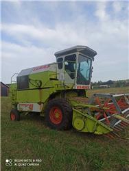 CLAAS Dominator 48
