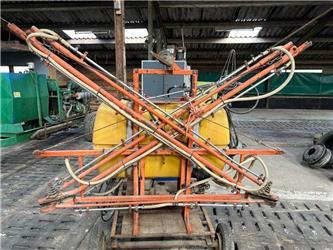 Douven Veldspuit 600ltr 15m