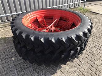 Titan 320/90R50 dubbellucht