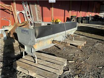  Contrano Sand spreader