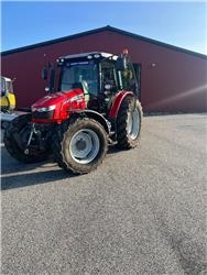 Massey Ferguson 5613