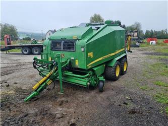 John Deere 744 H
