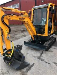Hyundai R18-9AK Steg V motor