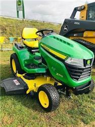 John Deere X570