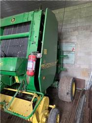 John Deere 580