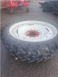 Kleber 270/95R48