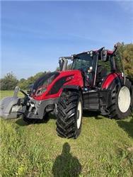 Valtra T235 VERSU